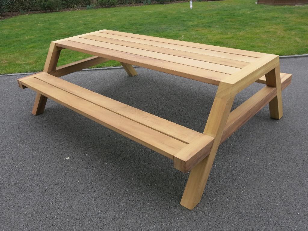 table de pique-nique en teck longue durée à vendre, Enlèvement, Neuf, Rectangulaire