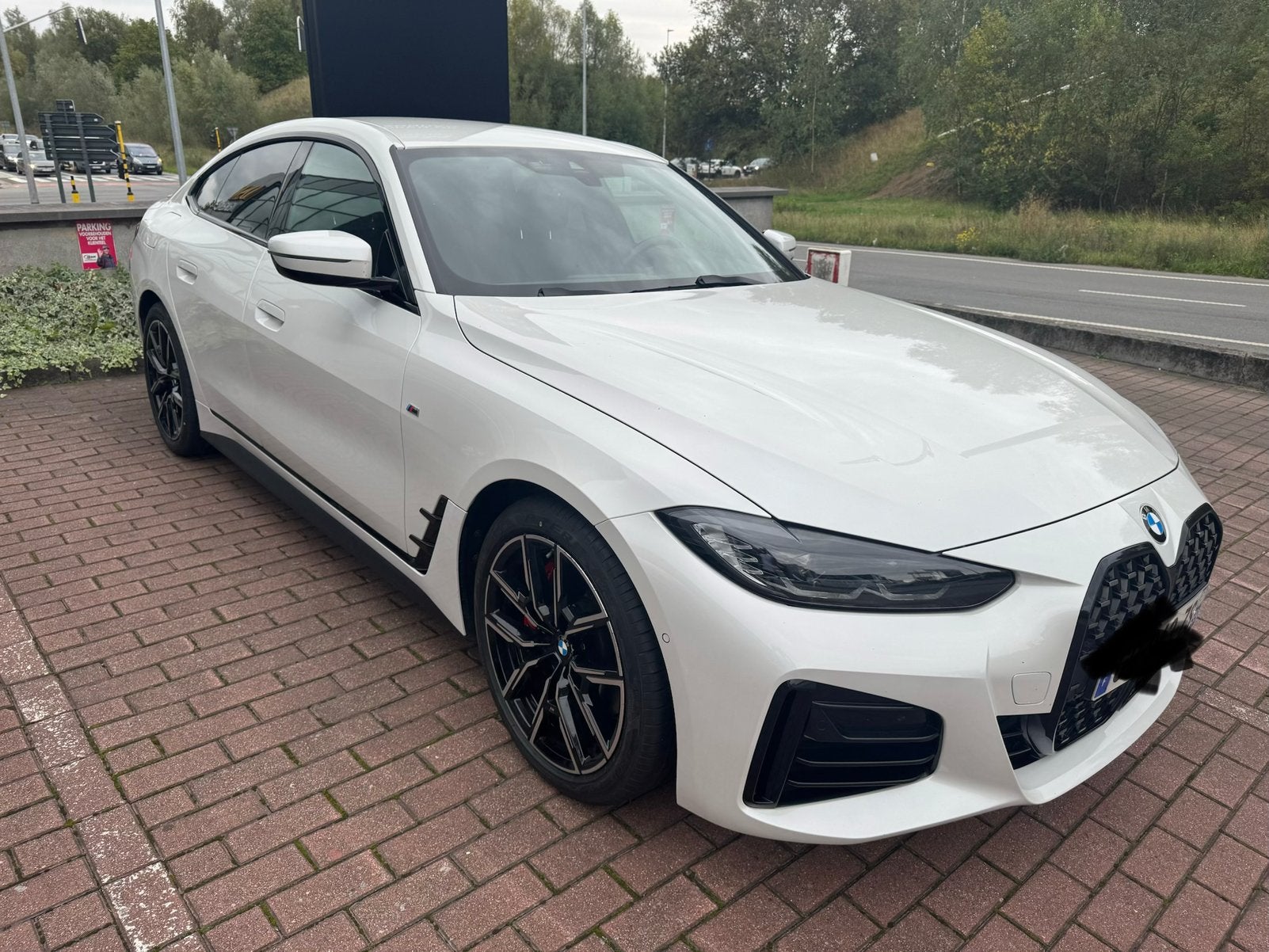 BMW 4-SERIE, Automaat, Achterwielaandrijving, Zwart, Wit