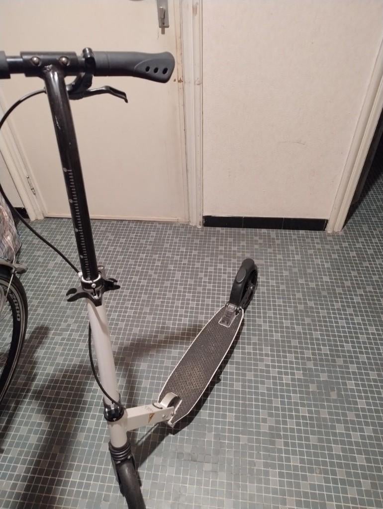 Scooter voor een jongen, Ophalen of Verzenden, Zo goed als nieuw