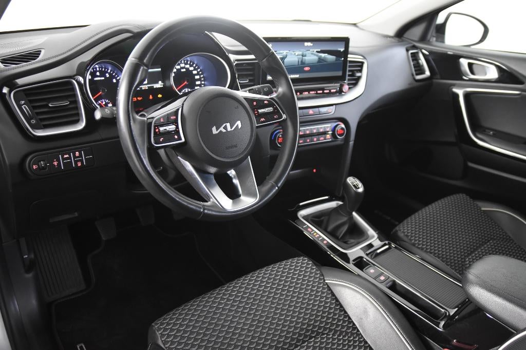 Exclusivité Kia Ceed Sportswagon, Autos, Argent ou Gris, Achat, 998 cm³, Euro 6