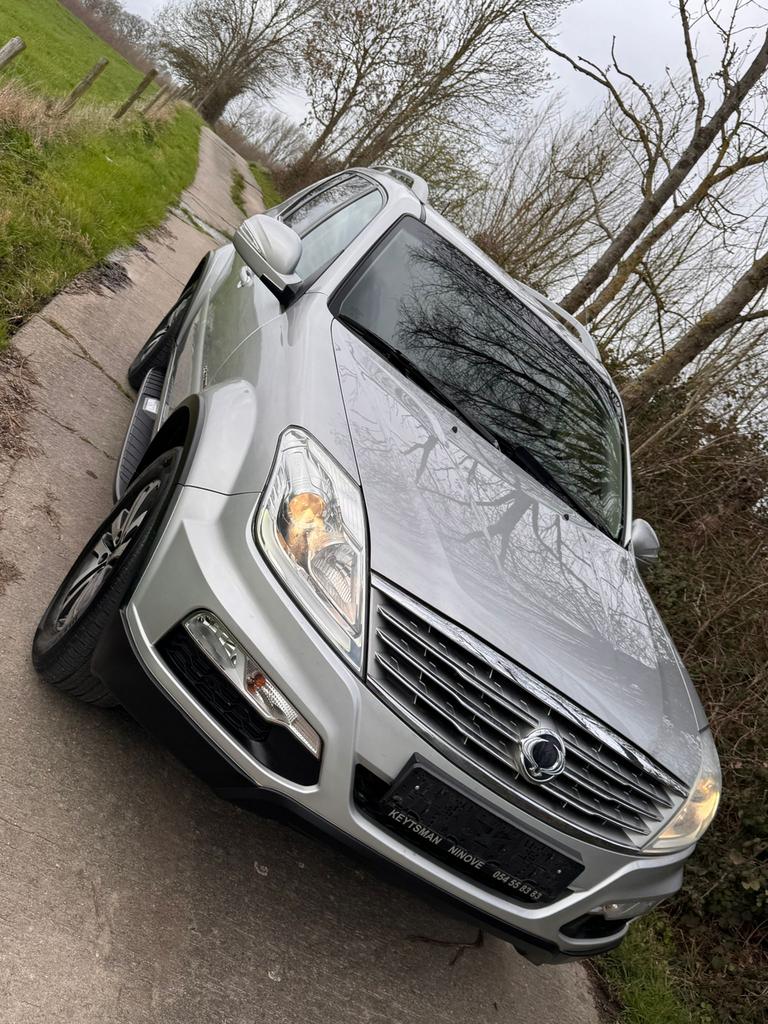 SsangYong Rexton 7 sièges, Autos, Cuir, Argent ou Gris, Achat, 7 places