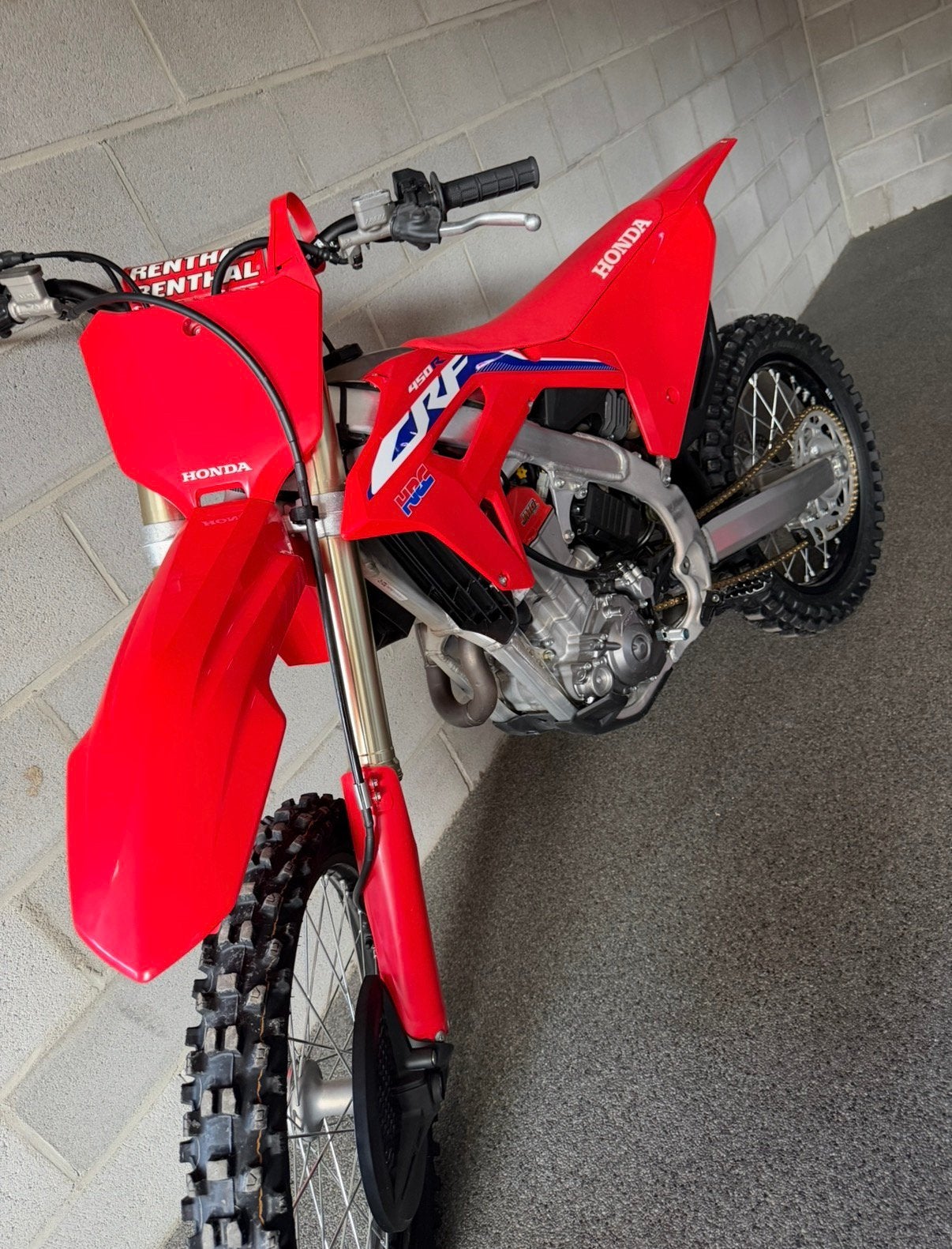 Crf450 2024, Fietsen en Brommers, Ophalen of Verzenden, Zo goed als nieuw