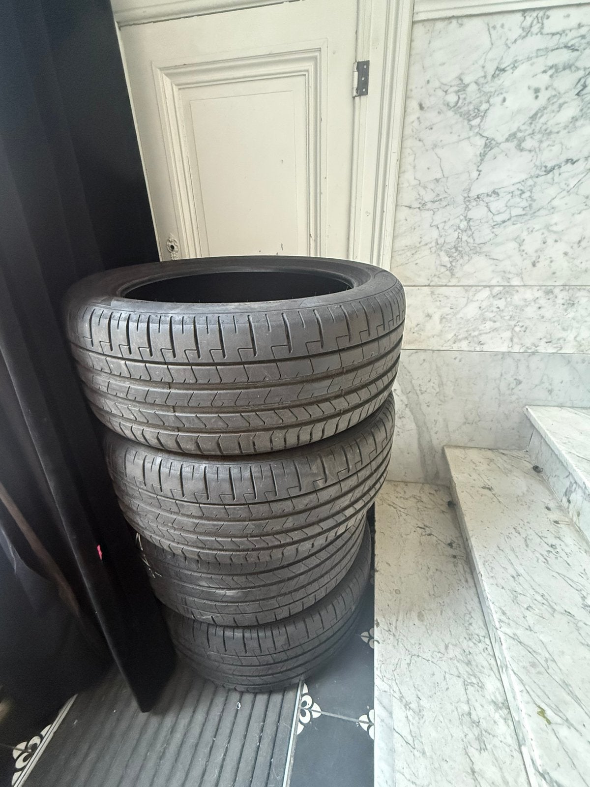 4x Pirelli P Zero zomerbanden 245/45 R19 102Y2025 – Topstaat, Enlèvement, Comme neuf