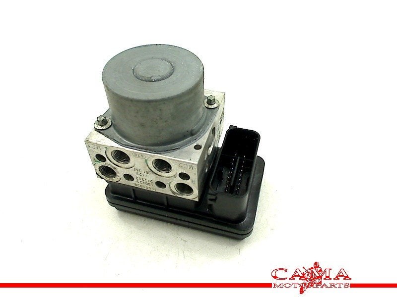 BLOC ABS (FREINS ANTI-BLOCAGE) Piaggio Medley 125 ABS, Dhr. S. di Majo, Utilisé, Info@cama-motorparts.nl, P.J. Troelstraweg 8 8
3144 CX  MAASSLUIS, NL