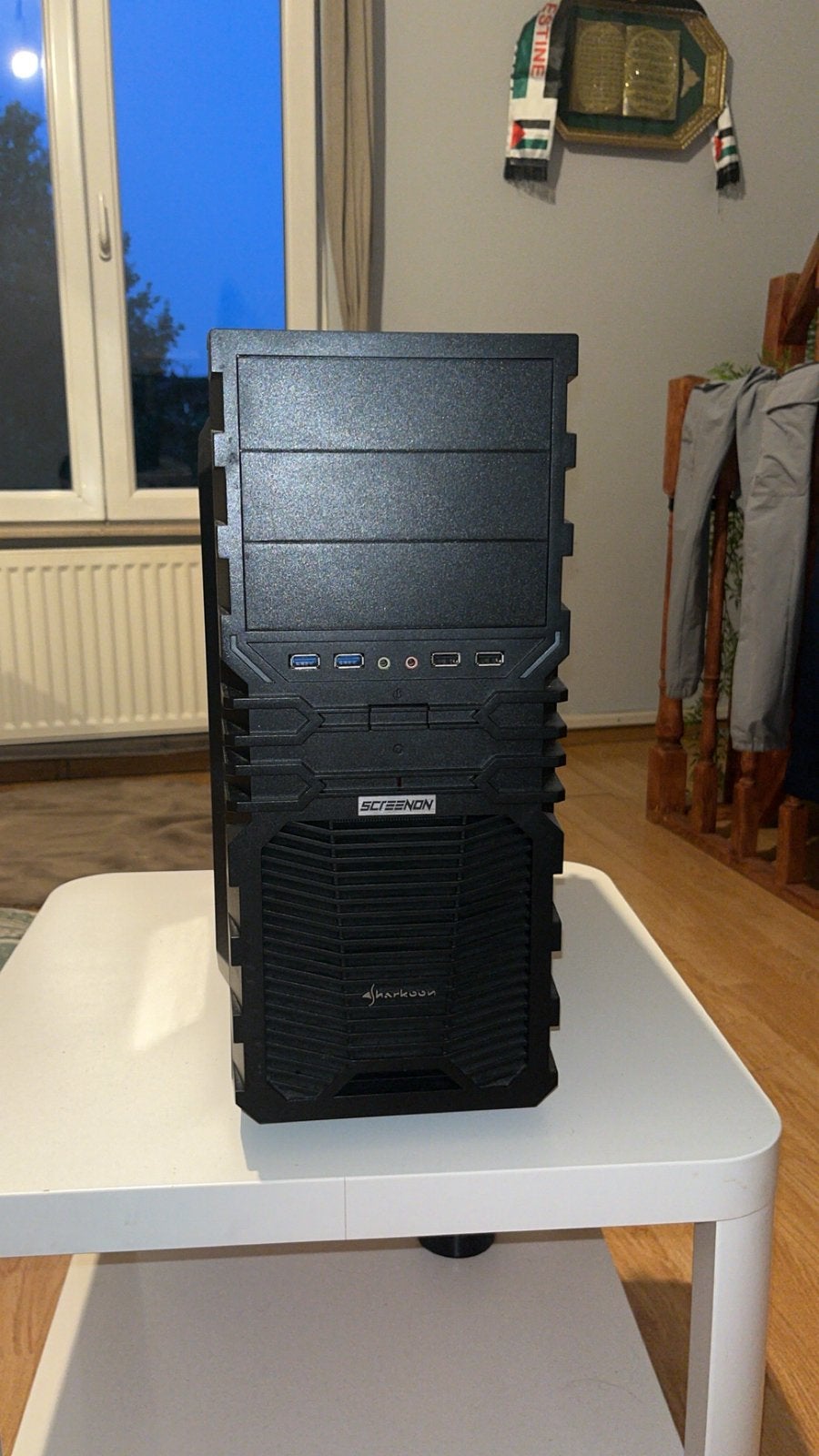Desktop pc, Computers en Software, Laptopstandaarden, Ophalen, Zo goed als nieuw