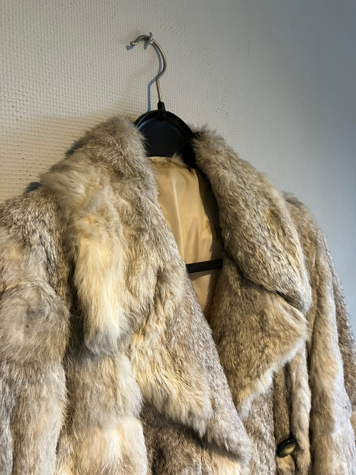Manteau en fourrure pour femme sans imitation, Antiquités & Art, Enlèvement ou Envoi