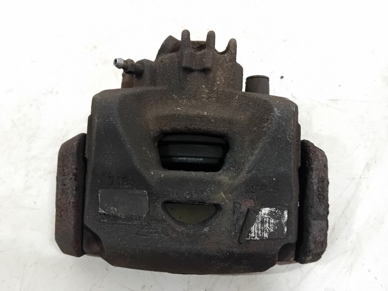 Remklauw rechts voor Citroën Berlingo, Onderdelen@venauto.nl, Van der Ven Autorecycling B.V., Gebruikt, Ettenseweg 76, 4706 PB Roosendaal, The Netherlands