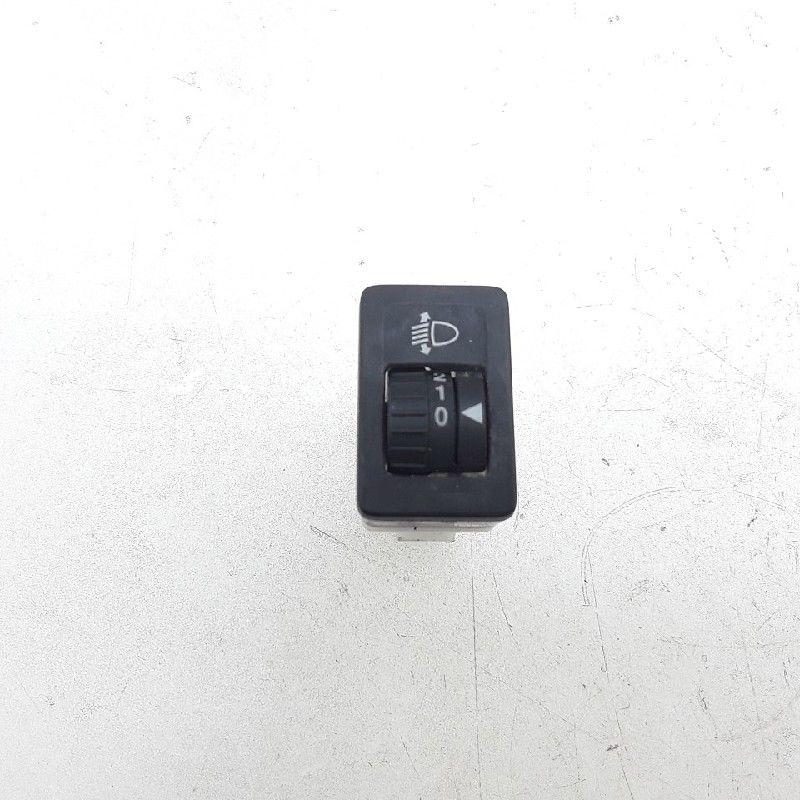 KOPLAMP IHV SCHAKELAAR Suzuki Swift (ZA / ZC / ZD1 / 2/3/9), Gebruikt, Suzuki