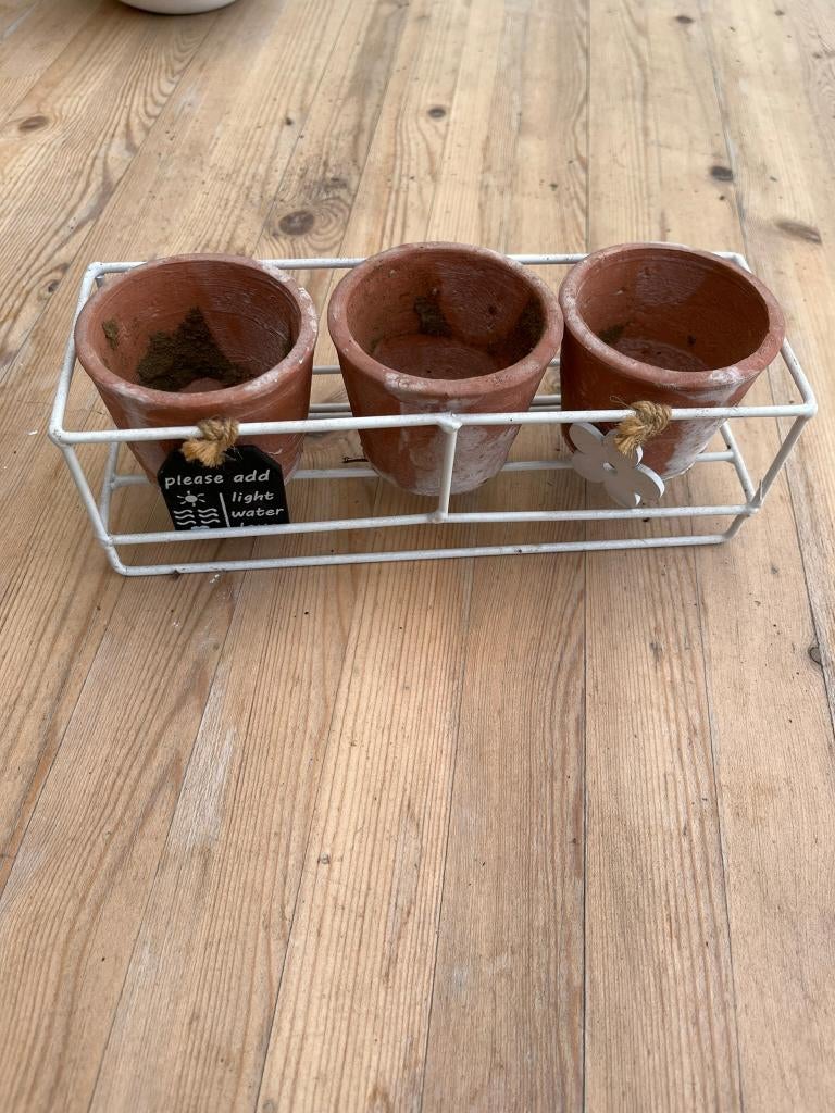 Set van 3 mini bloempotjes in handig rekje, Tuin en Terras, Ophalen of Verzenden, Zo goed als nieuw, Balkon, Overige vormen