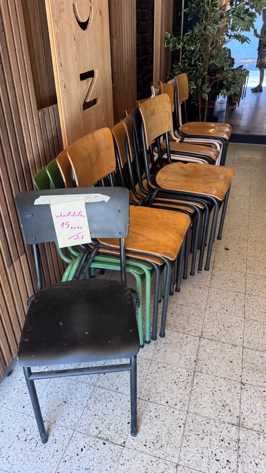 Schoolstoelen, Huis en Inrichting, Stoelen, Ophalen, Gebruikt, Bruin, Schoolstoel