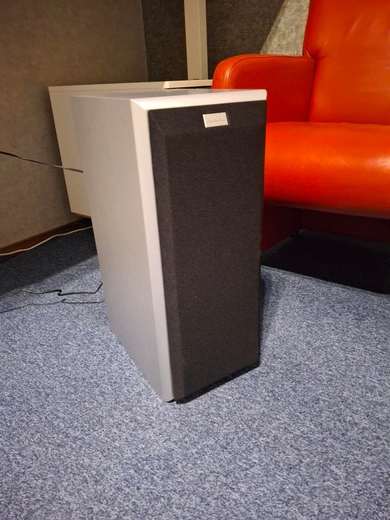 Subwoofer Quadral SUB 80 aktiv, Autres marques, Subwoofer, Comme neuf, Enlèvement