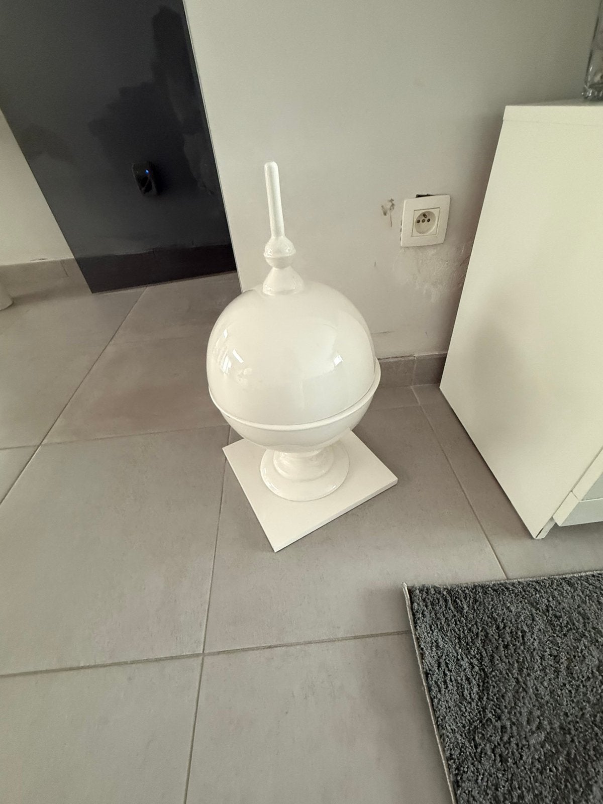 grote decoratieve schaakpion wit, Ophalen, Zo goed als nieuw
