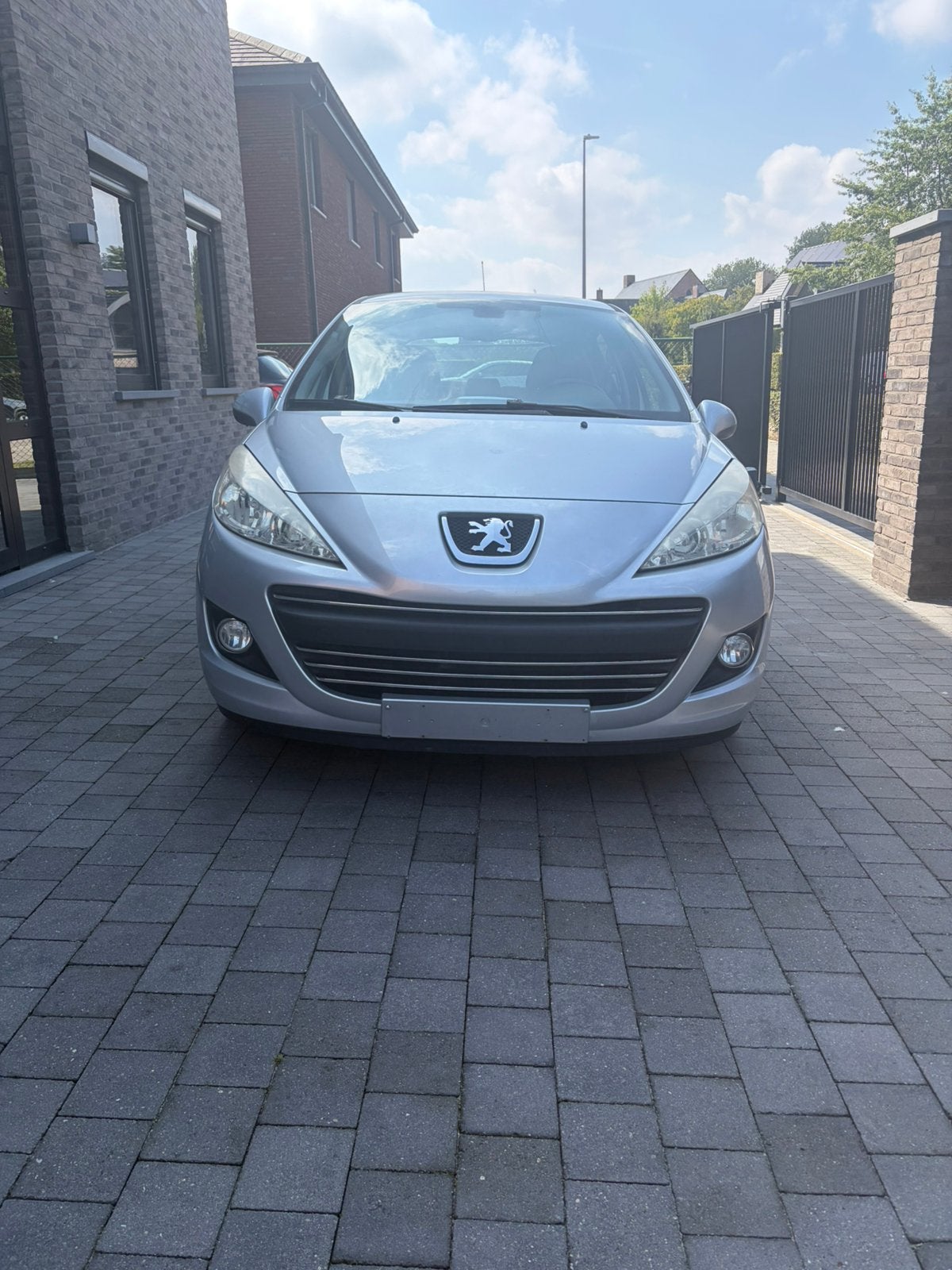 Peugeot 207 1.6i blanco gekeurd, Autos, Peugeot, Achat, Entreprise, Boîte manuelle, 5 portes