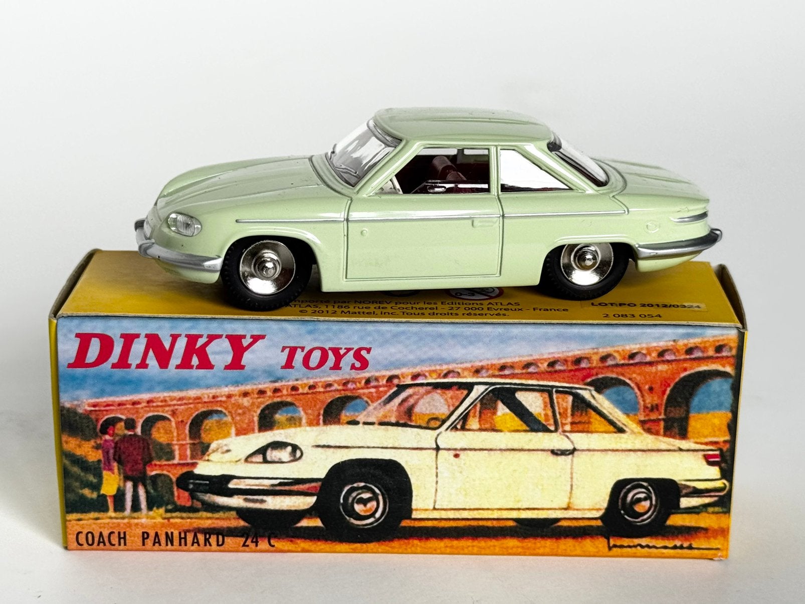 Dinkt Toys Coach Panhard 24 C, Enlèvement ou Envoi, Comme neuf