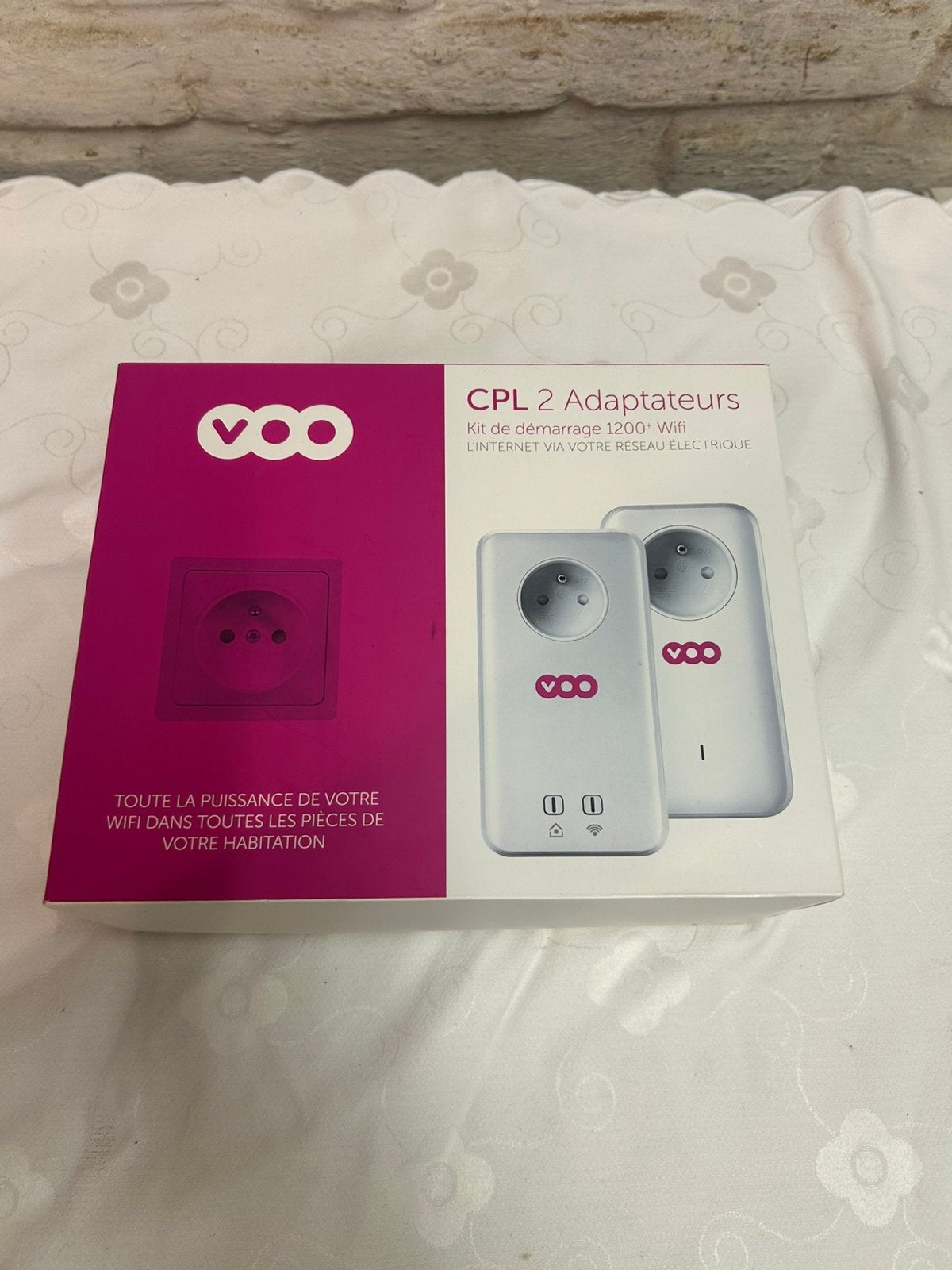Kit CPL VOO 1200+ WiFi – 2 adaptateurs – Excellent état, Enlèvement, Comme neuf