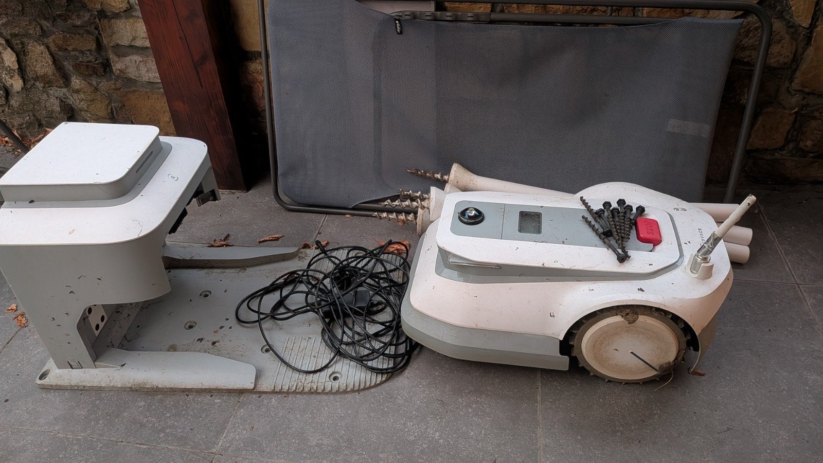 Tondeuse robot ecovac goat G1 800, Jardin & Terrasse, Tondeuses robotisées