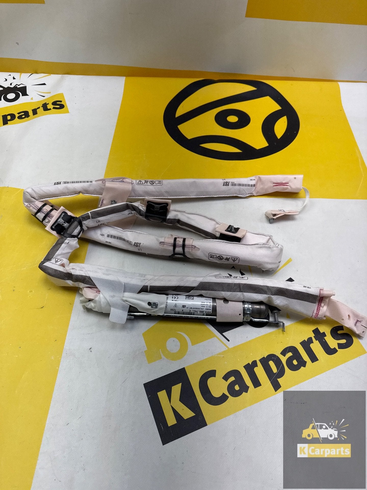PORSCHE CAYENNE 3 III DAK AIRBAG COUPE LINKS 9Y3880741E, Gebruikt, Porscheplatz 1
70435  Stuttgart, DE, Porsche, Info@porsche.de