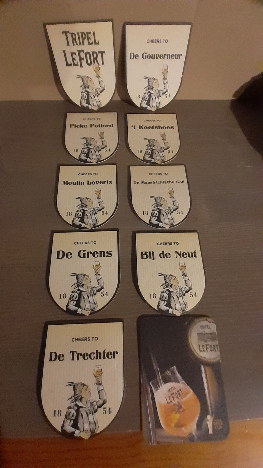 19  bierviltjes 11 van tripel  le fort 8   van omer, Verzamelen, Biermerken, Ophalen of Verzenden