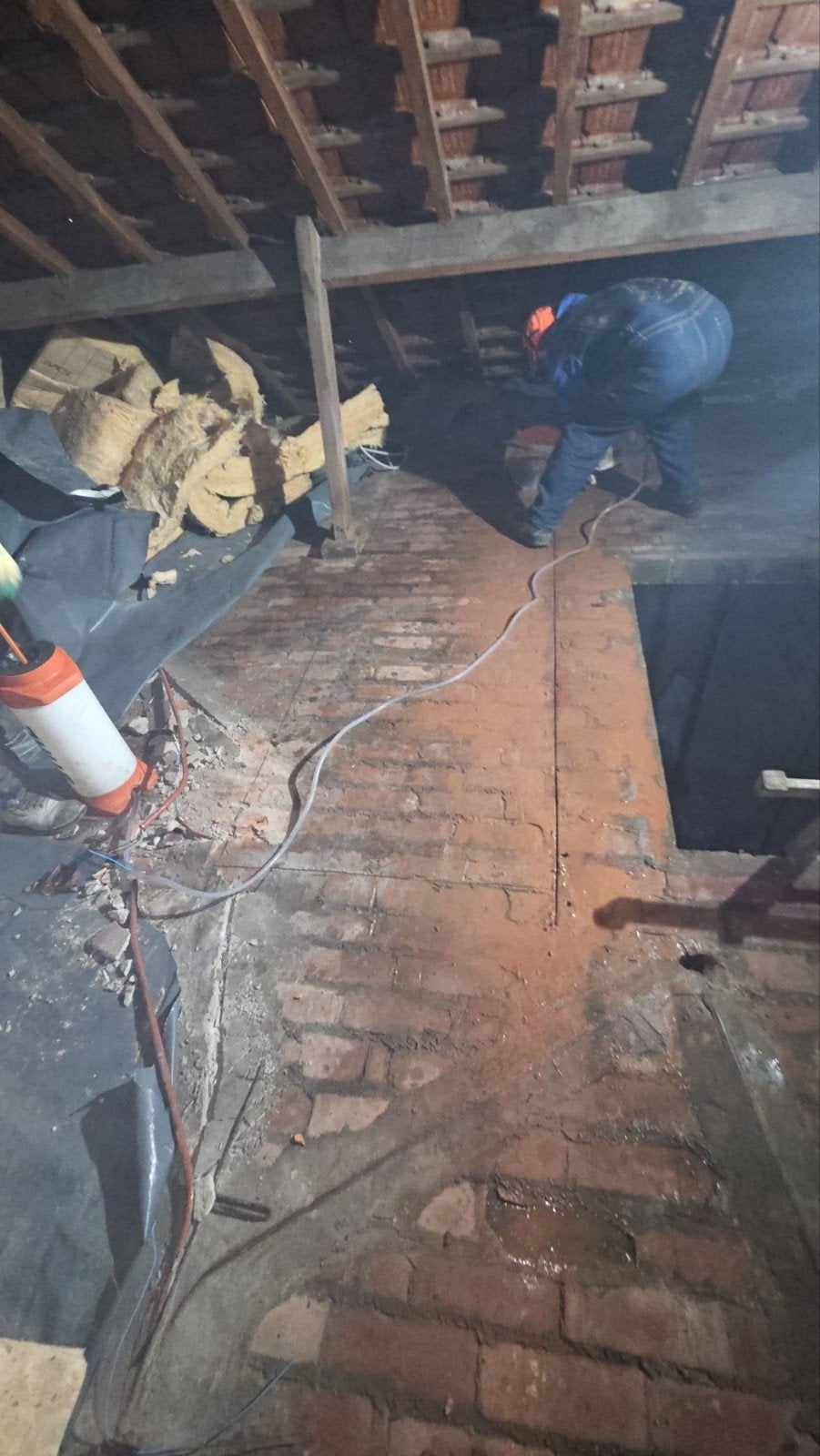 poutrel plaatsen werken met 22jaar ervaring 0466 49 87 53