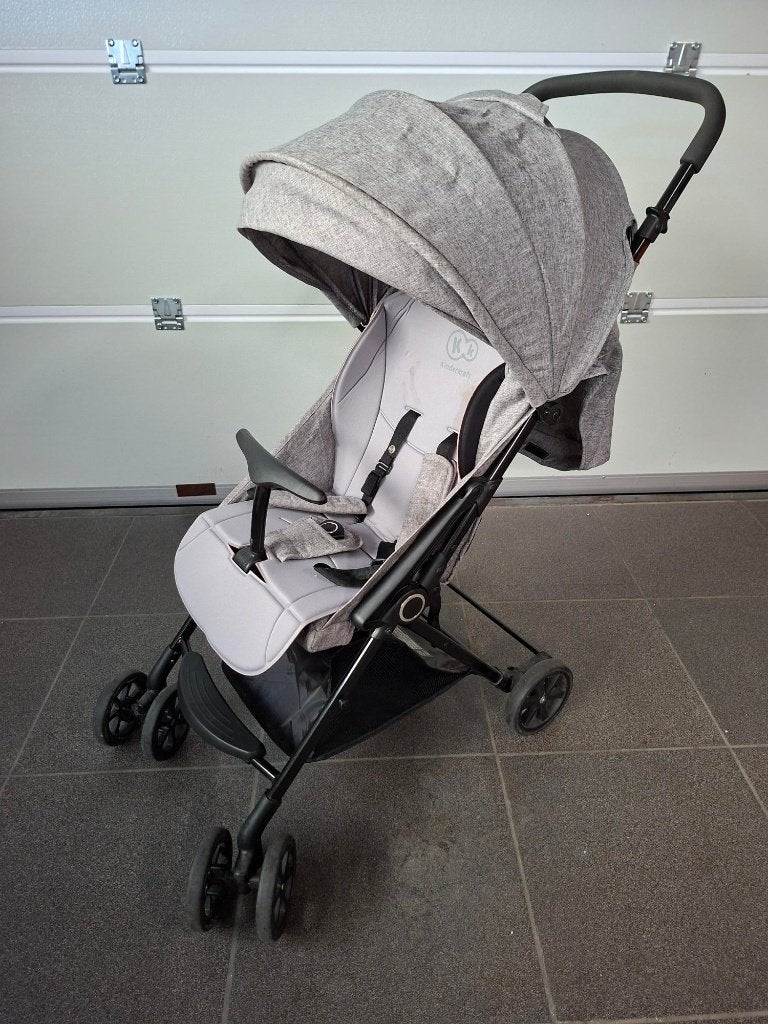 Kinderkraft Lite Up kinderwagen, Enlèvement, Comme neuf, Autres marques, Dossier réglable