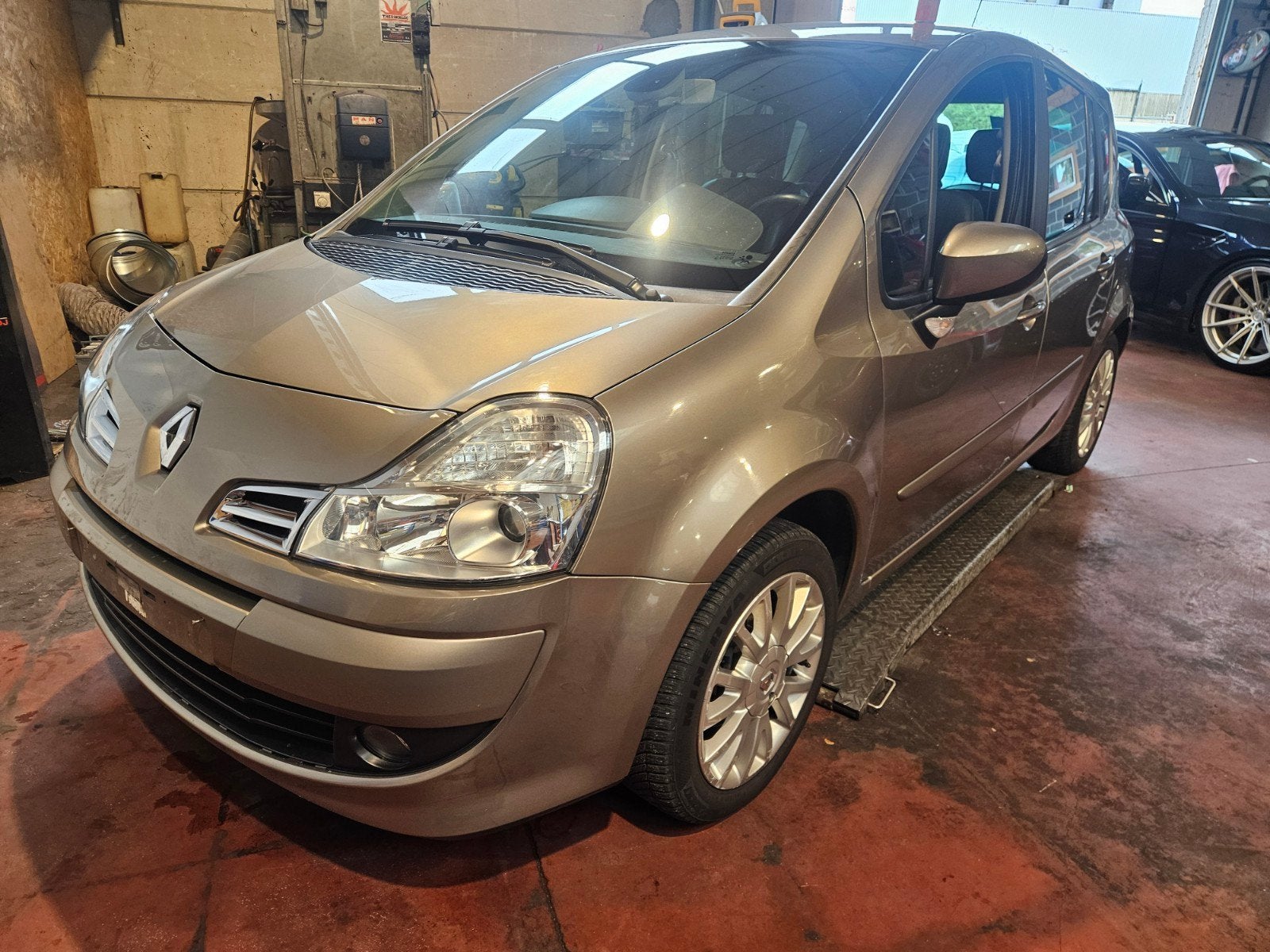 Renault modus 1200 essence, Auto's, Leder, Particulier, Modus, Te koop