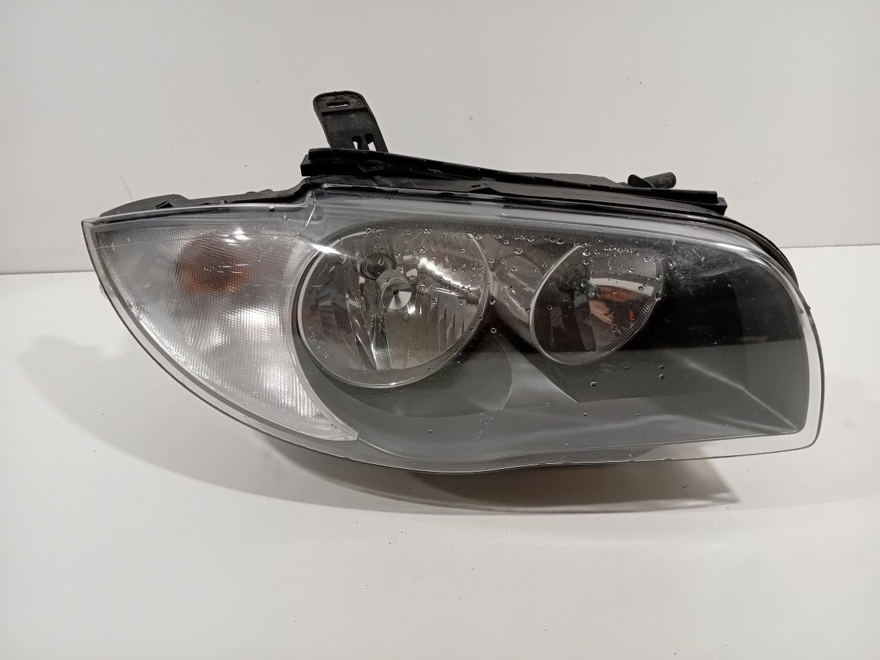Koplamp rechts BMW 1 serie, Onderdelen@venauto.nl, Van der Ven Autorecycling B.V., Ettenseweg 76, 4706 PB Roosendaal, The Netherlands