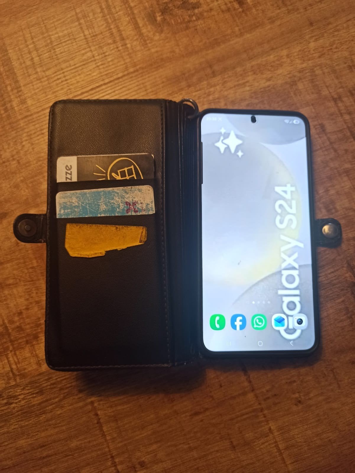 Samsung s24 128gb 5g juist 2j oud perfecte staat, 128 GB, Ophalen, Zo goed als nieuw, Galaxy S24