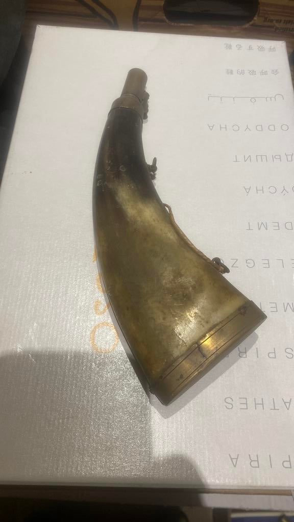 Ancienne poire poudre noire napoleon chasse marcheur, Collections, Enlèvement ou Envoi