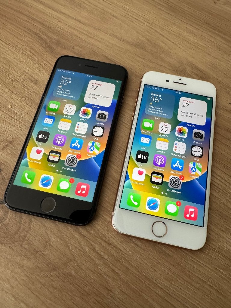 iPhone 8 Rose Gold en zwart 64GB - stukprijs, Télécoms, Téléphonie mobile | Apple iPhone, 73 %, Enlèvement, Utilisé, 64 GB