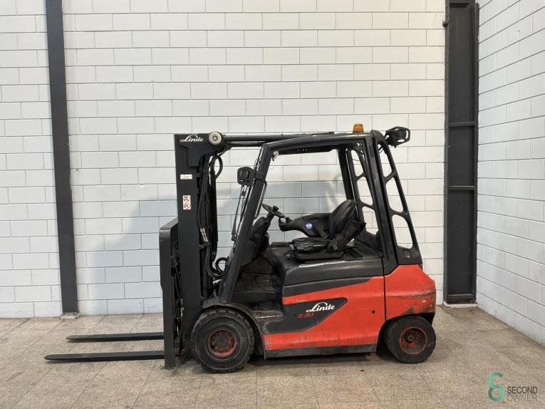 Heftrucks Elektrisch Linde E 30 2012 Triplex, 3000 tot 4000 kg, Elektrisch, Heftruck, Linde