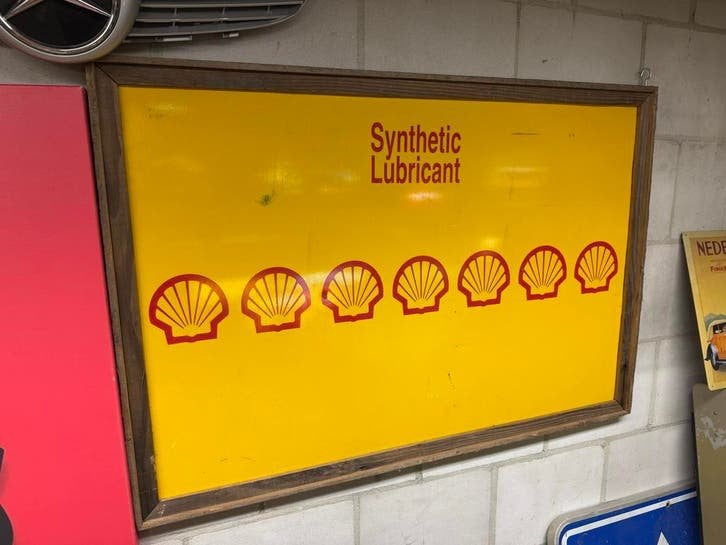 Vintage Shell Synthetic Lubricant Reclamebord