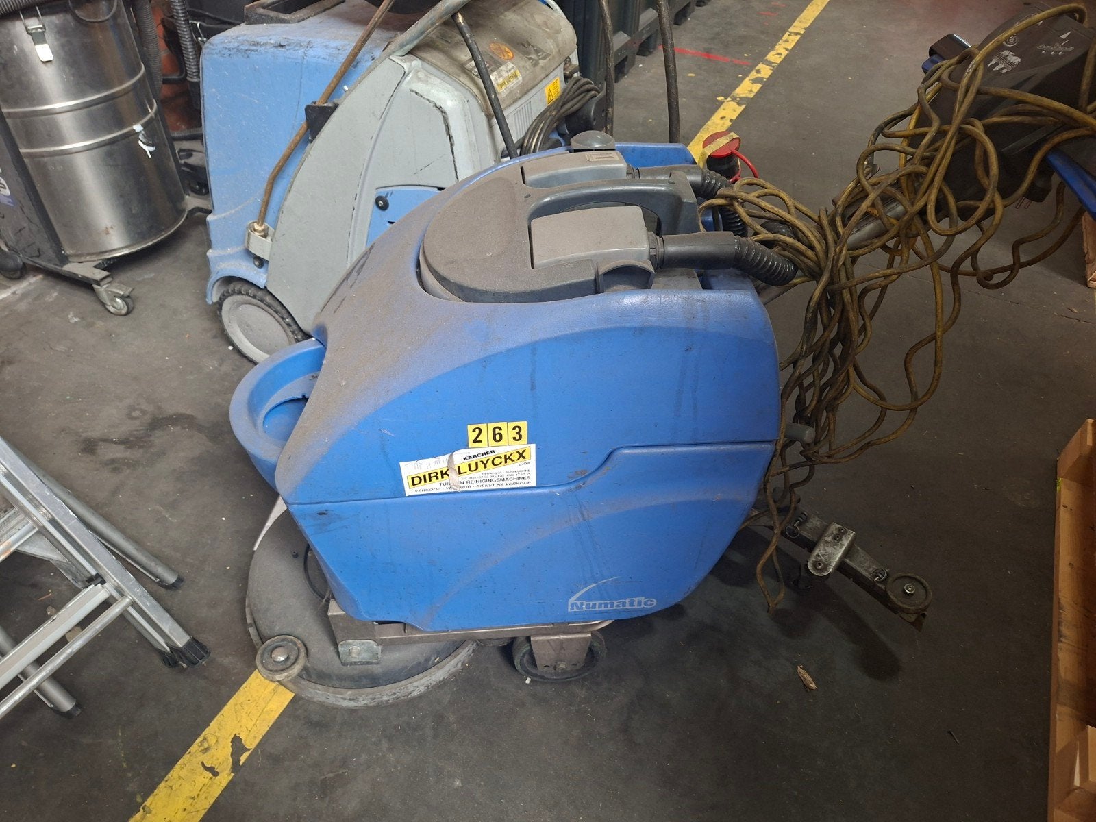 kuismachine numatic, Ophalen, Gebruikt