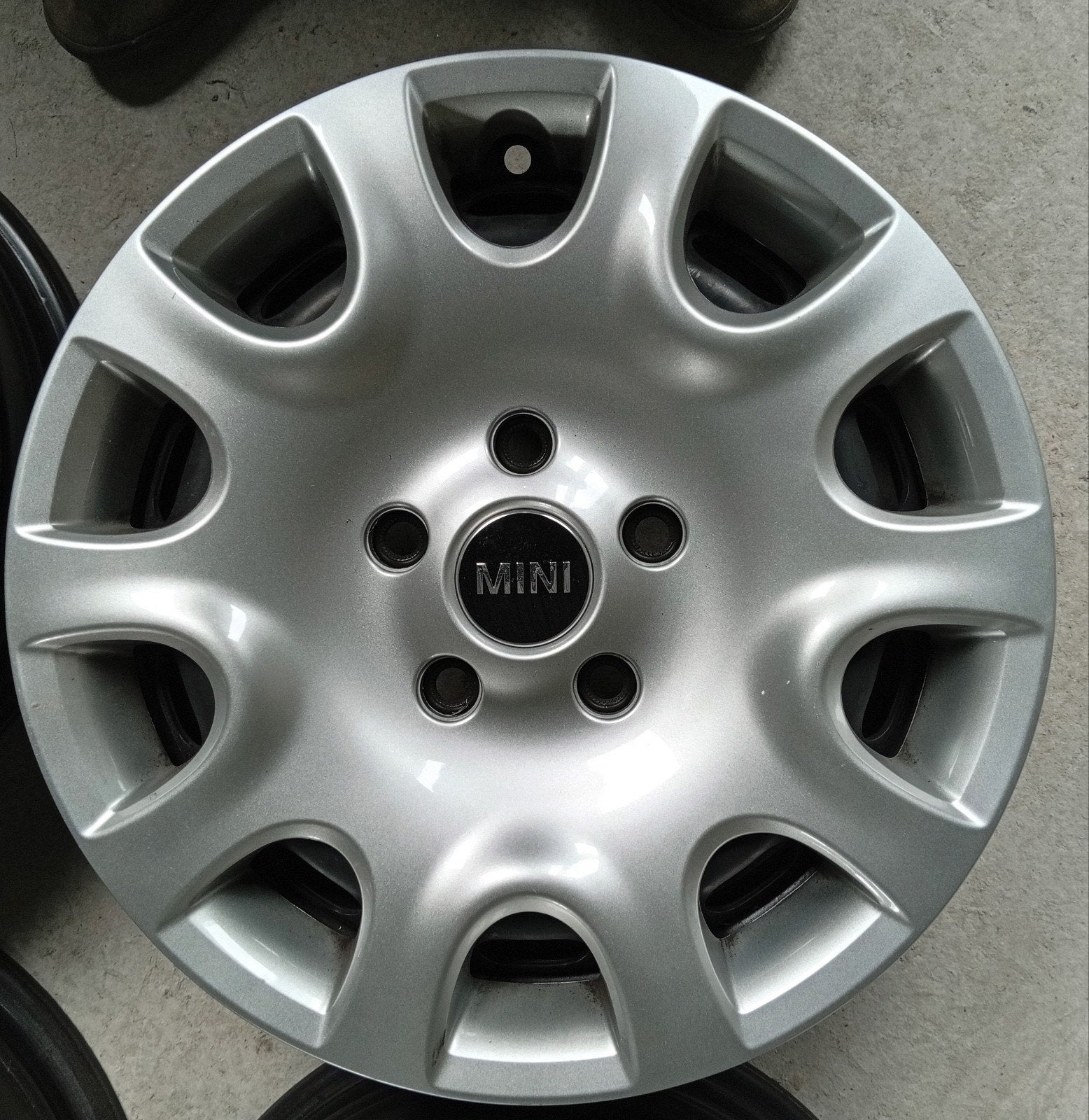 Originele stalen velgen + wieldoppen Mini One 5X112 15inch🚗, Ophalen, Zo goed als nieuw