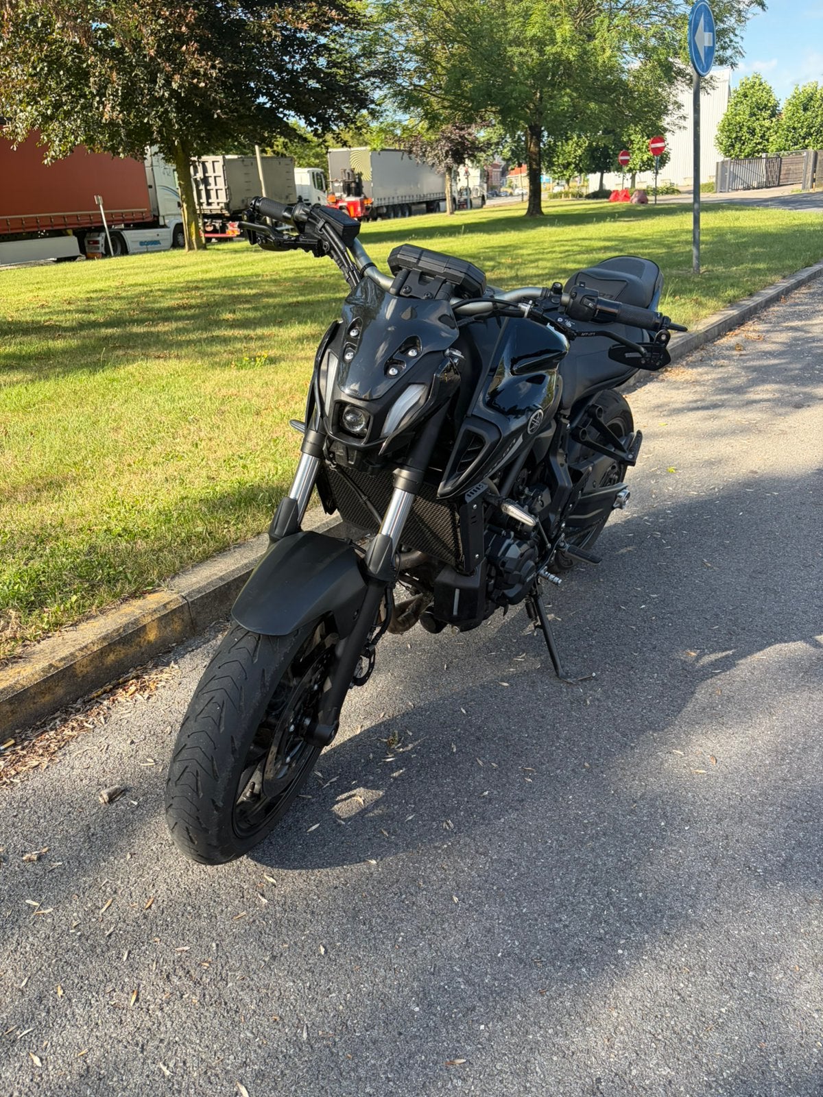 Yamaha MT07 2024, Occasion, 2 cylindres, Particulier, Permis Moto A2 minimum