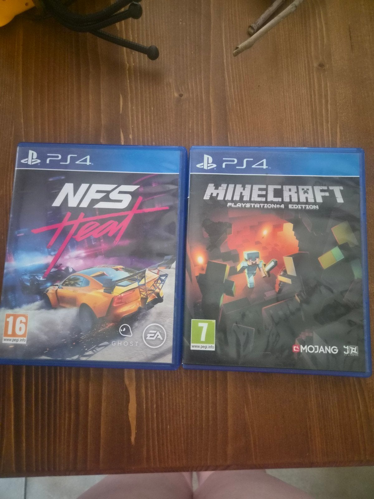 Ps4 need for speed heat en minecraft prijs voor alle2, Games en Spelcomputers, Ophalen
