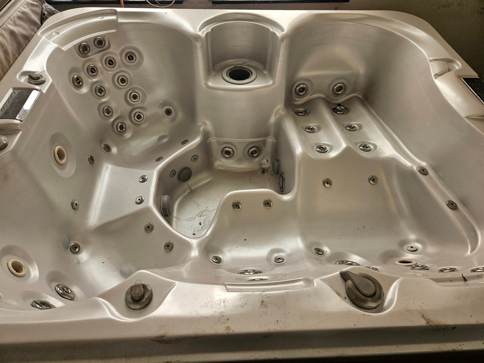 GRATIS jacuzzi kuip - moet snel weg, Tuin en Terras, Ophalen