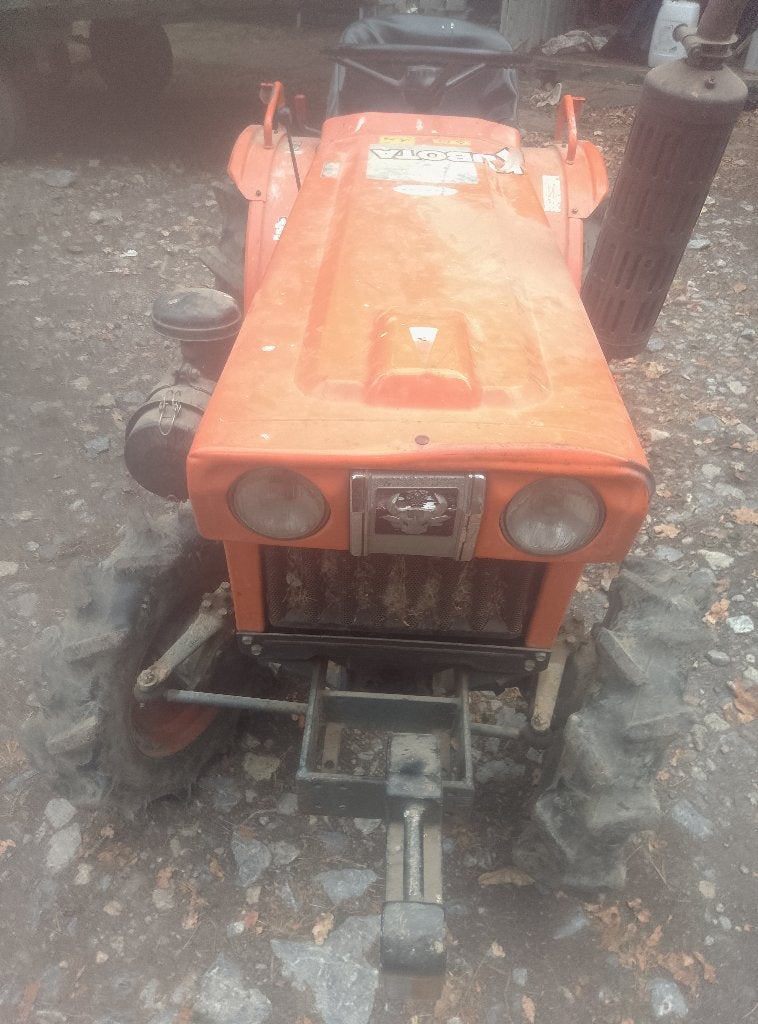 Tracteur Kubota zb 7001, Articles professionnels, Enlèvement