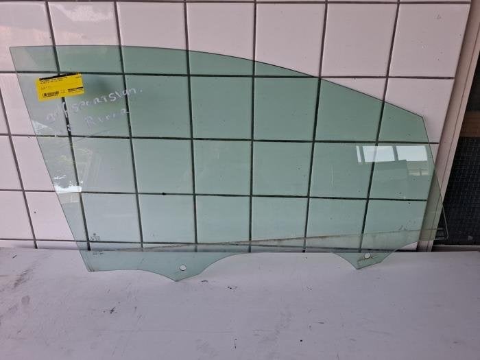 Vitre portière 4portes avant droite d'un Volkswagen Golf Sp, Volkswagen, -, 3 mois de garantie, Utilisé