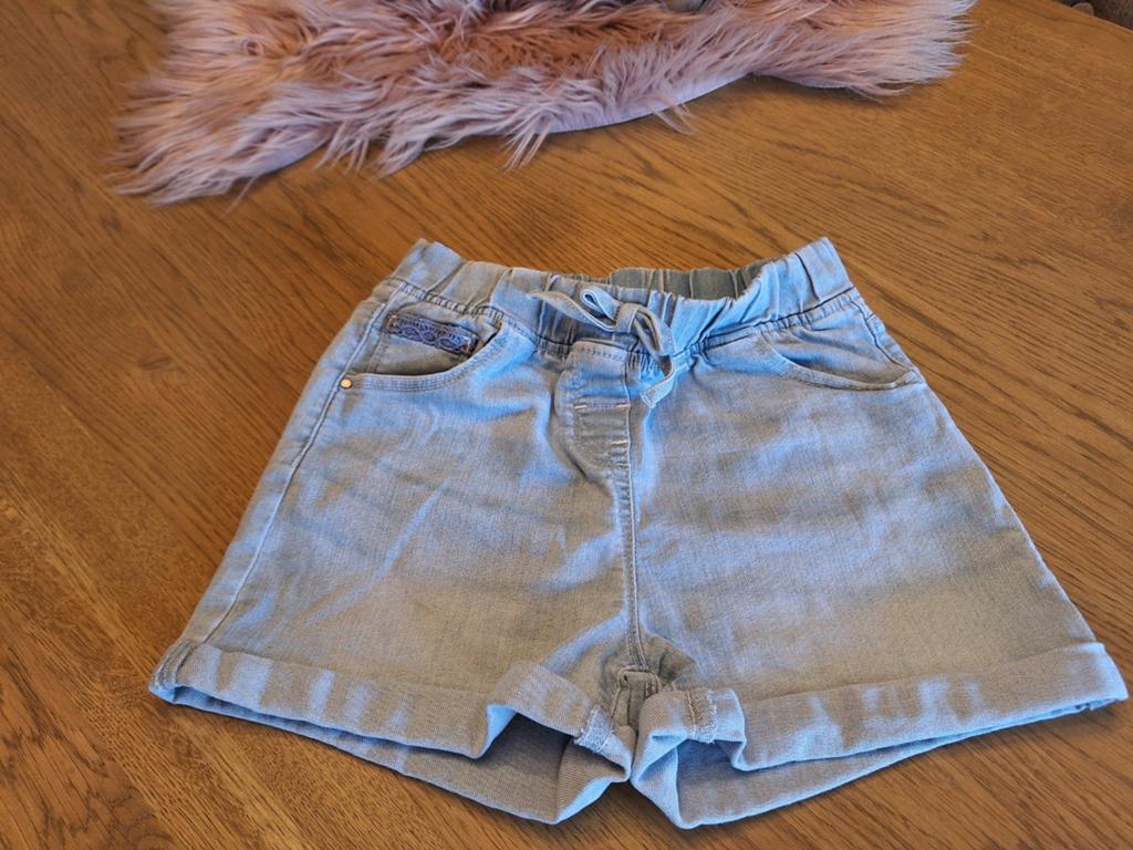 lichtblauwe denim shorts, Meisje, Ophalen of Verzenden, Next, Overige typen