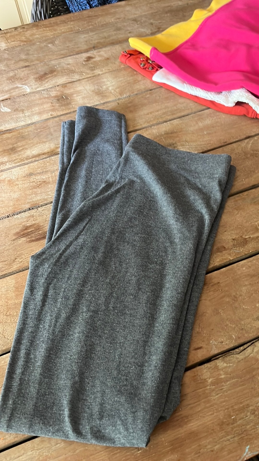 Ongedragen grijze  legging, Ophalen of Verzenden, Zo goed als nieuw, Maat 36/38 (S), Legging