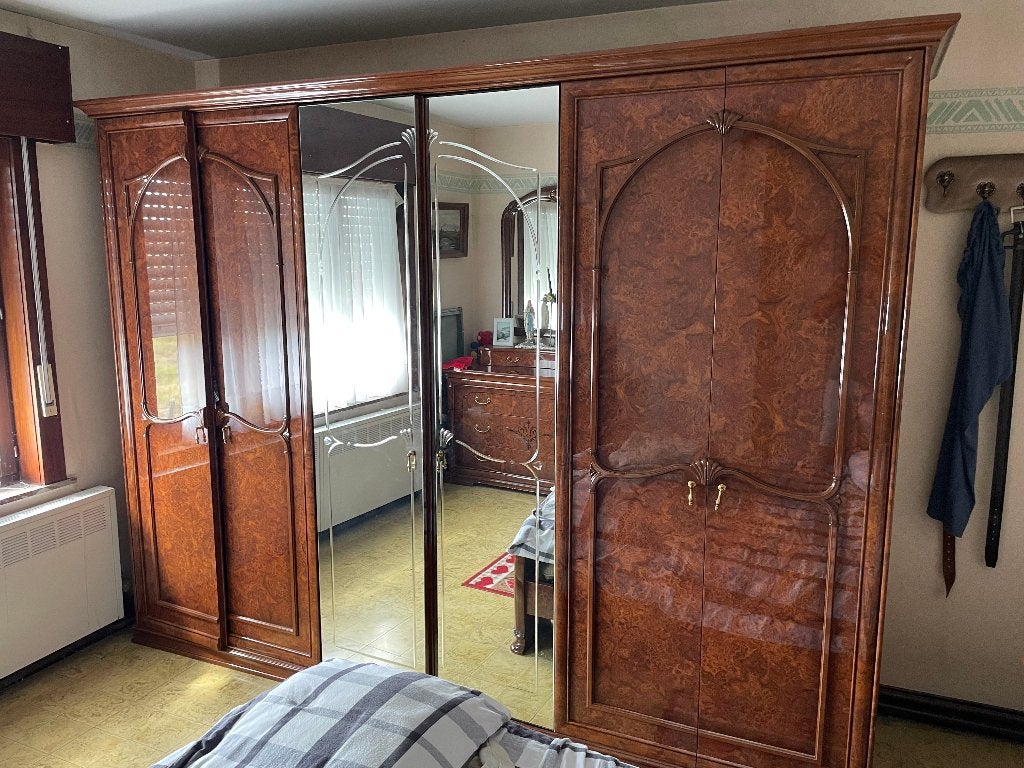 slaapkamer+kast+commode + spiegel, Ophalen