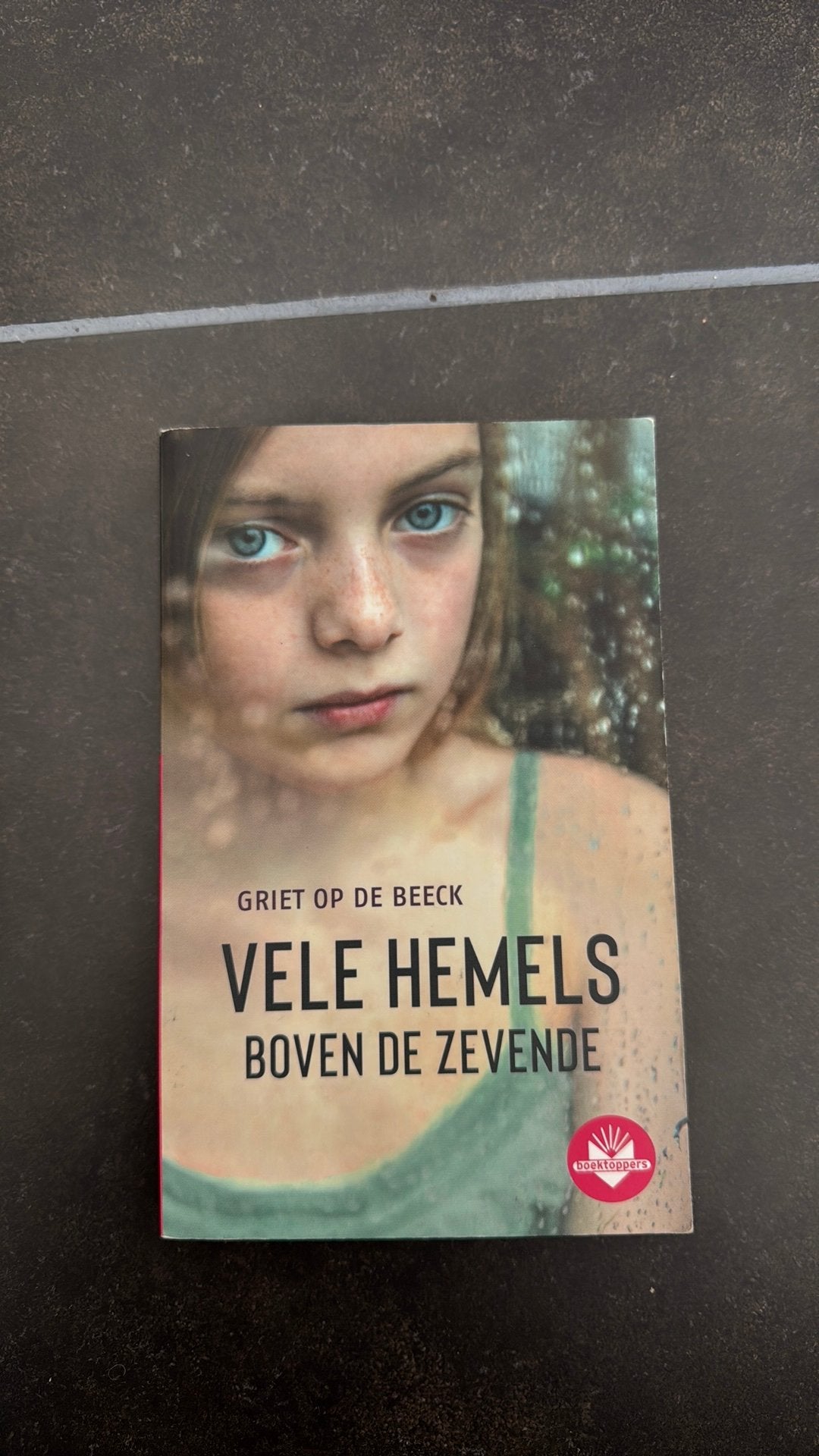 Vele hemels boven de zevende, Boeken, Ophalen of Verzenden, Zo goed als nieuw