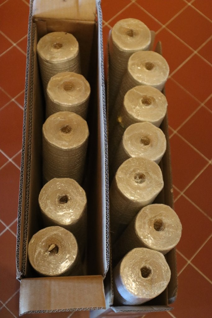 Papier peint (12 rouleaux), Maison & Meubles, Enlèvement, 50 à 75 m², Blanc, Neutre