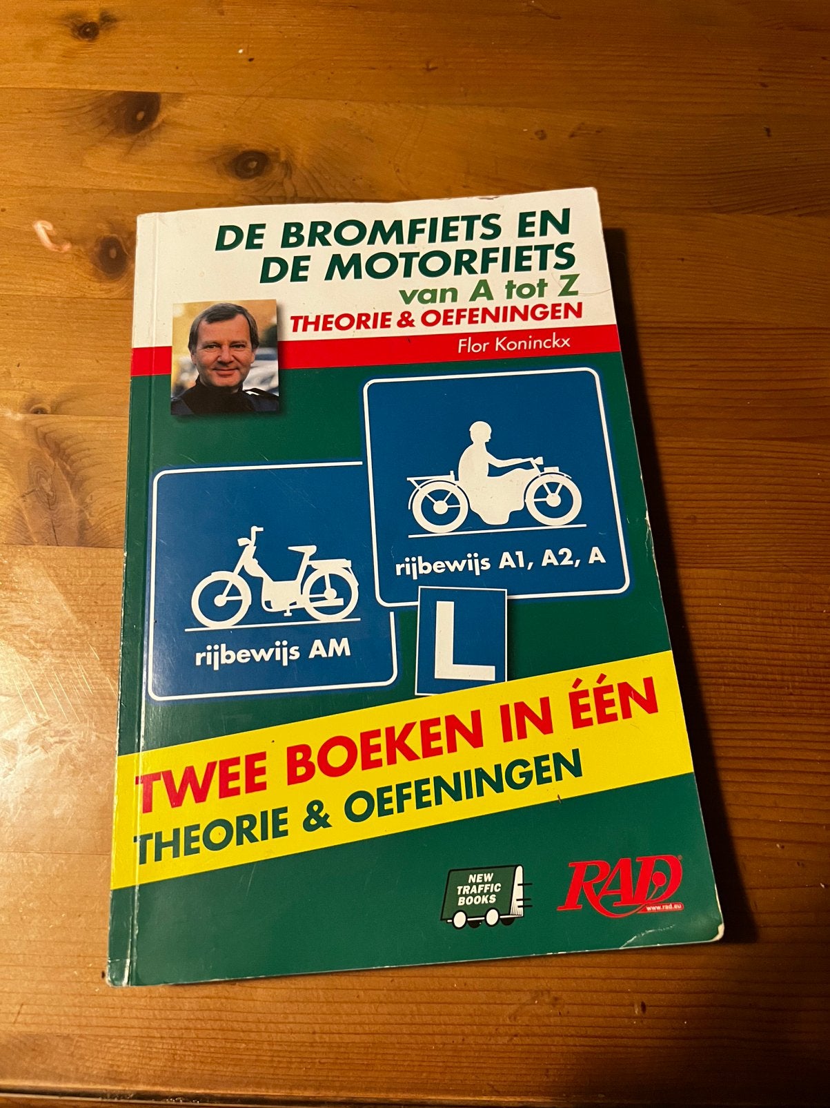 Cahier de théorie et d'exercices moto (dernière édition !), Enlèvement ou Envoi, Comme neuf