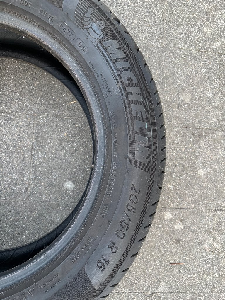 Ensemble de 4 pneus d'été Michelin en bon état, 215 mm, 16 pouces, Véhicule de tourisme, Pneus été