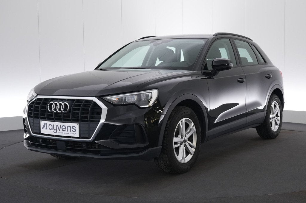 (2BWD856) AUDI Q3, Achat, Entreprise, https://public.car-pass.be/vhr/4e7d44d4-aefc-49d0-b272-d48f82af8b0b, Carnet d'entretien