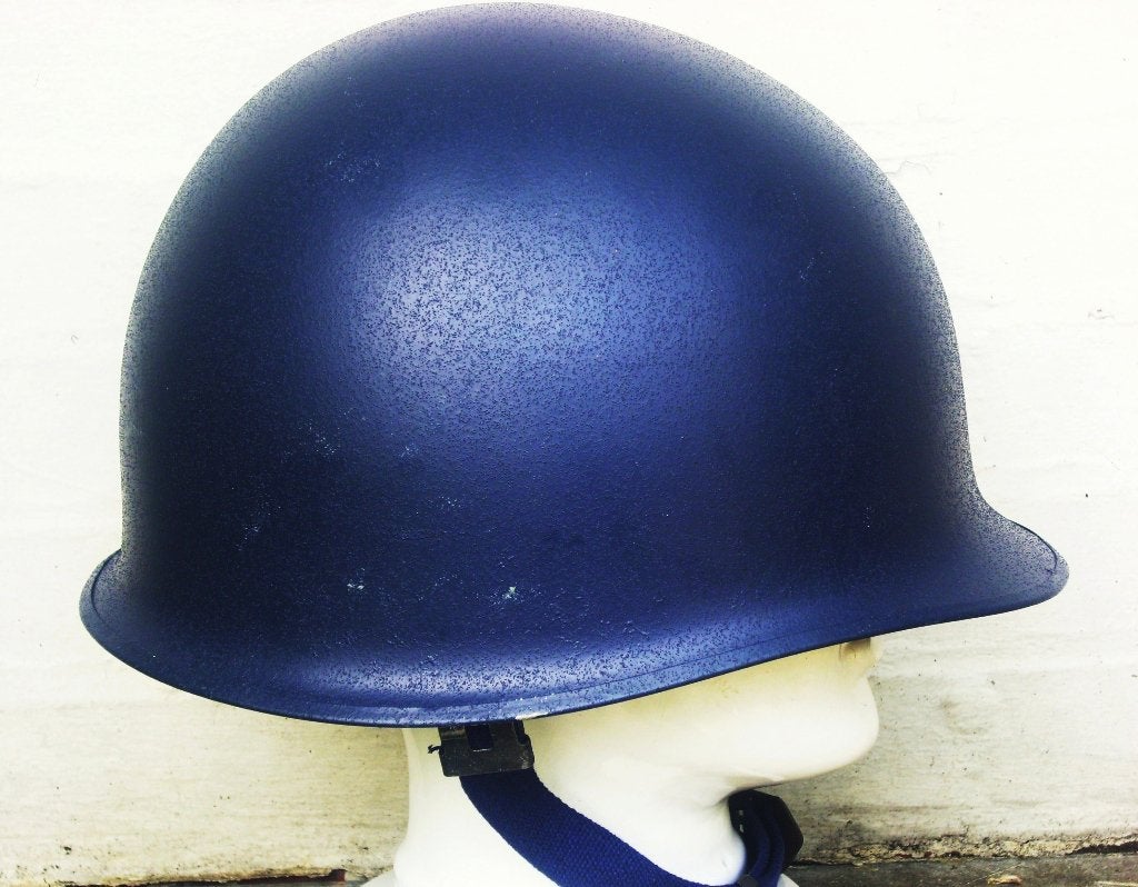 Casque complet de milicien gendarme belge janvier 1975, Collections, Envoi, Gendarmerie, Casque ou Béret