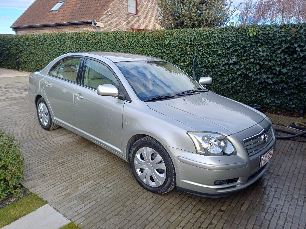 Tweedehandswagen - Toyota Avensis - 2.O diesel, Auto's, Voorwielaandrijving, 4 deurs, Stof, Avensis