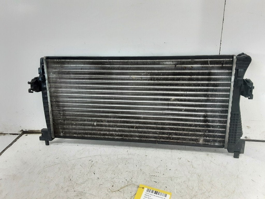 RADIATEUR Volkswagen Golf VII Variant (AUVV), Auto-onderdelen, Gebruikt, Volkswagen, Volkswagen AG, Kundenbetreuung@volkswagen.de