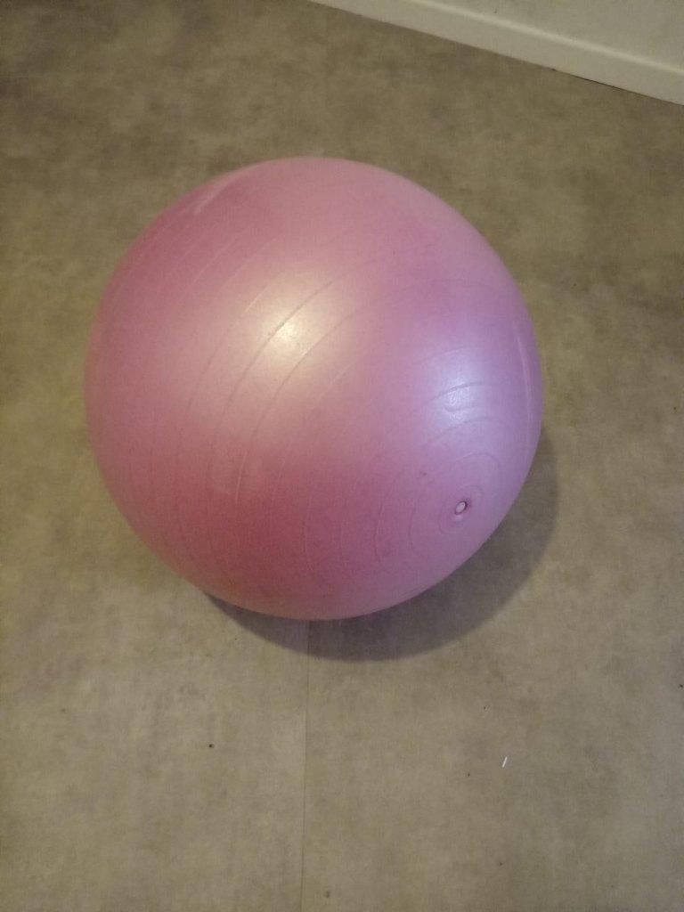 Ballon gymnastique, Sports & Fitness, Enlèvement ou Envoi, Comme neuf